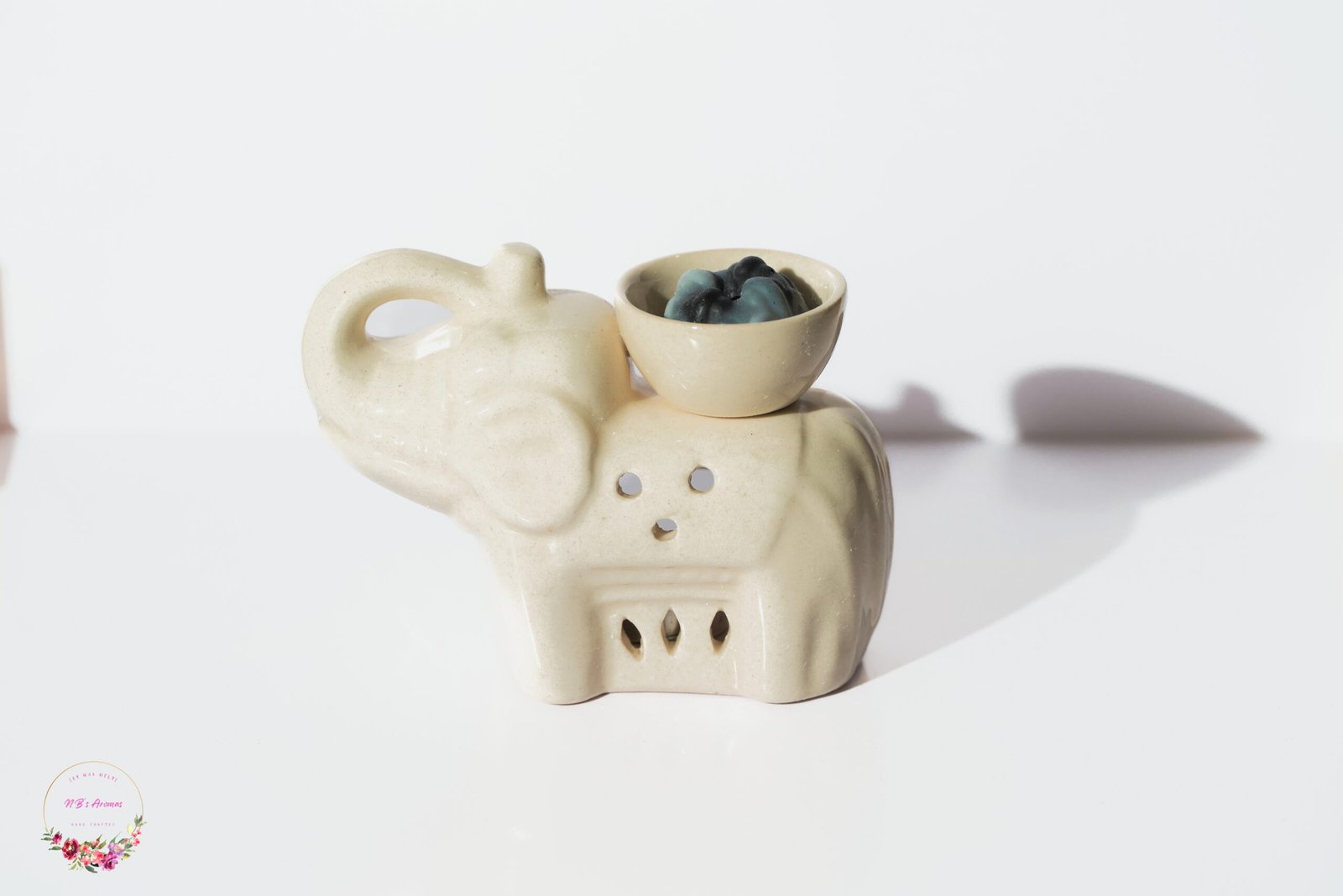 Small Cylindrical Owl OilWax Melt Burner